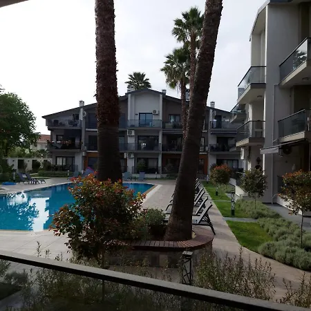 Lägenhet Palm Apt. #1